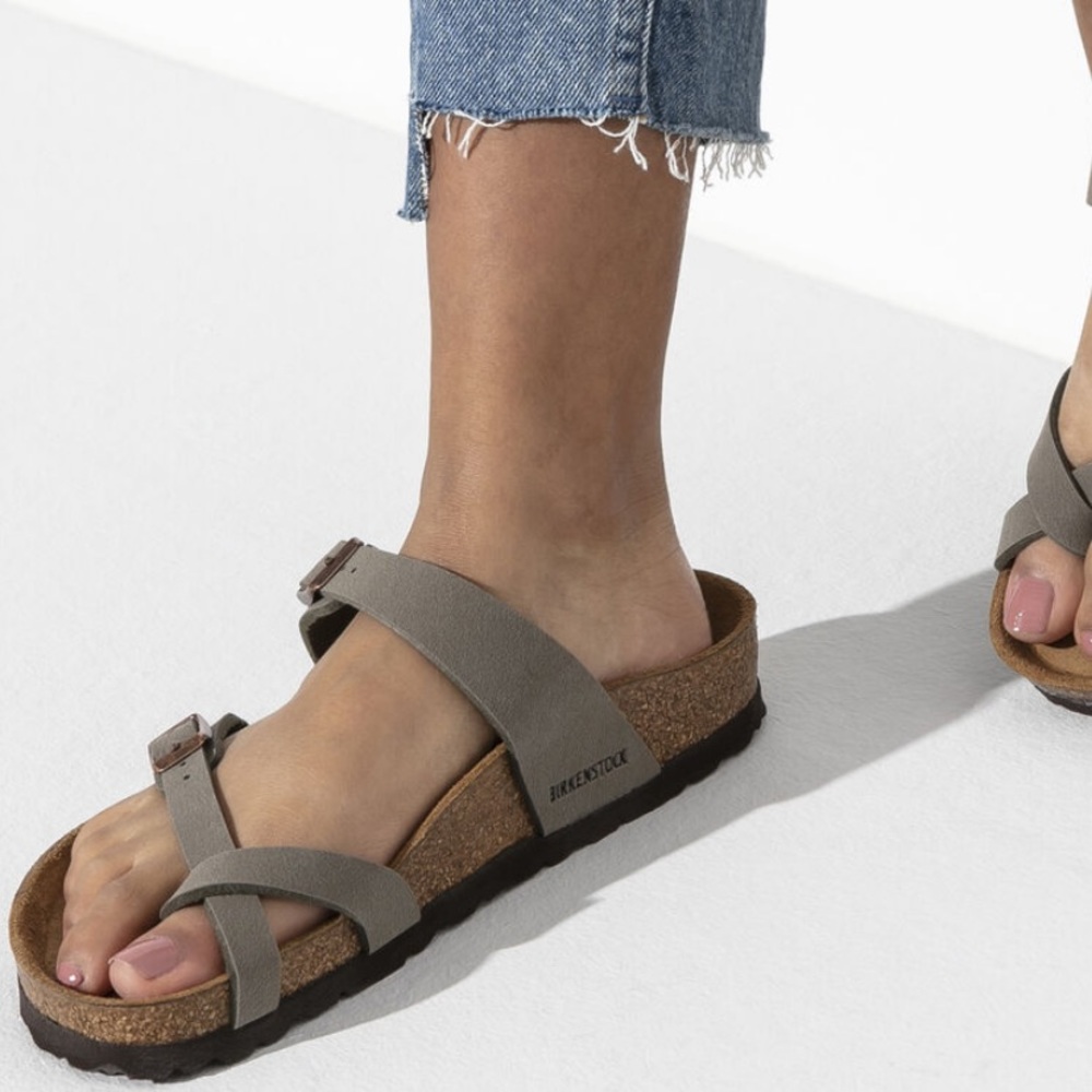 //BIRKENSTOCK// Mayari Sandals Size 39